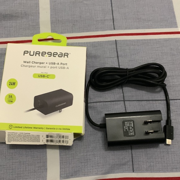 Pure.gear wall charger +USB+A PORT - Picture 2 of 5